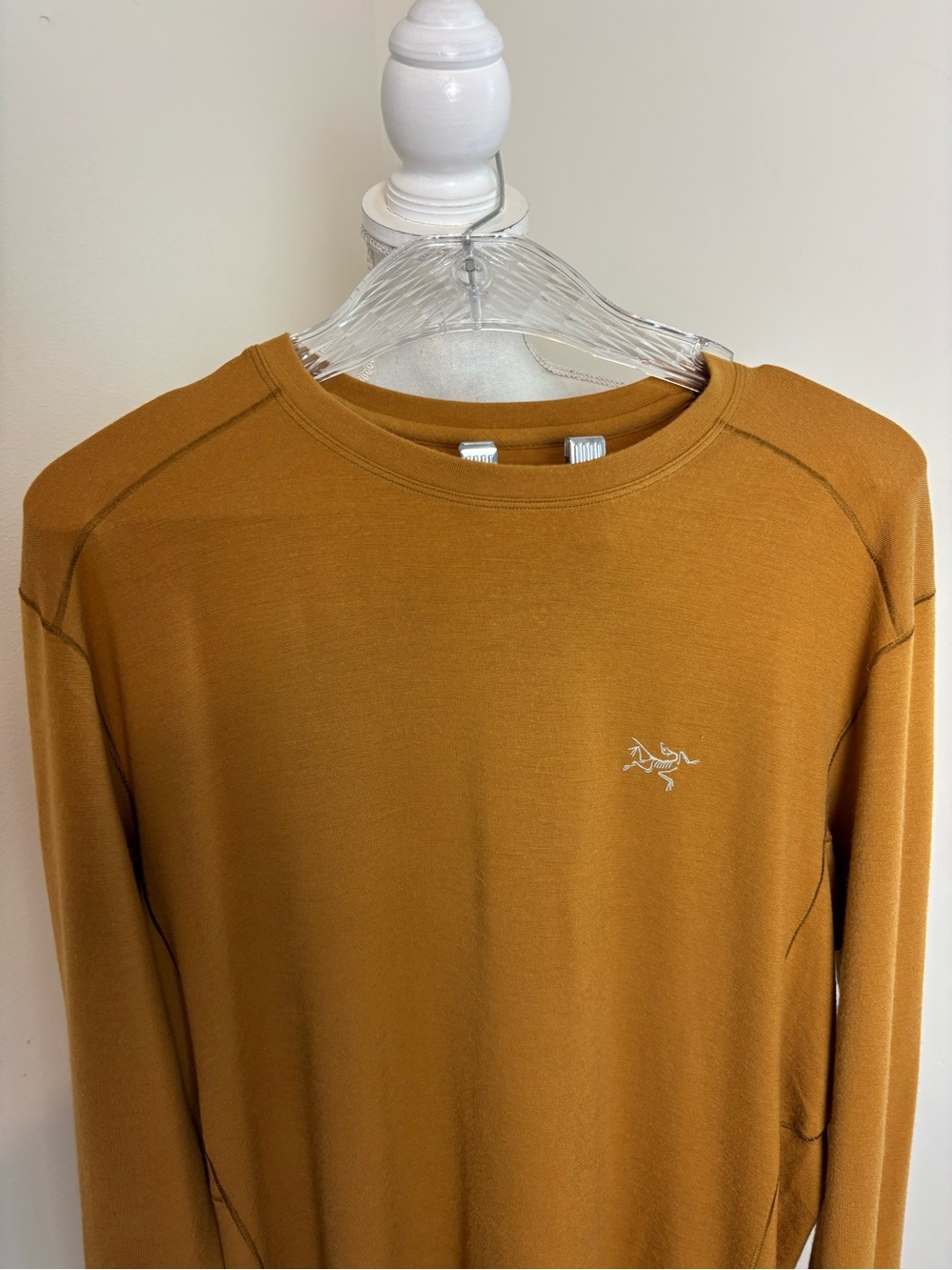 Arc'teryx Rho Merino Wool Crew Neck Long Sleeve in Yukon Size Large NWT - Picture 3 of 6